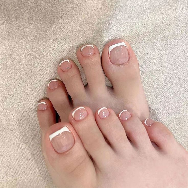 Summer To Fall Chic Pedicure Ideas   10 70 