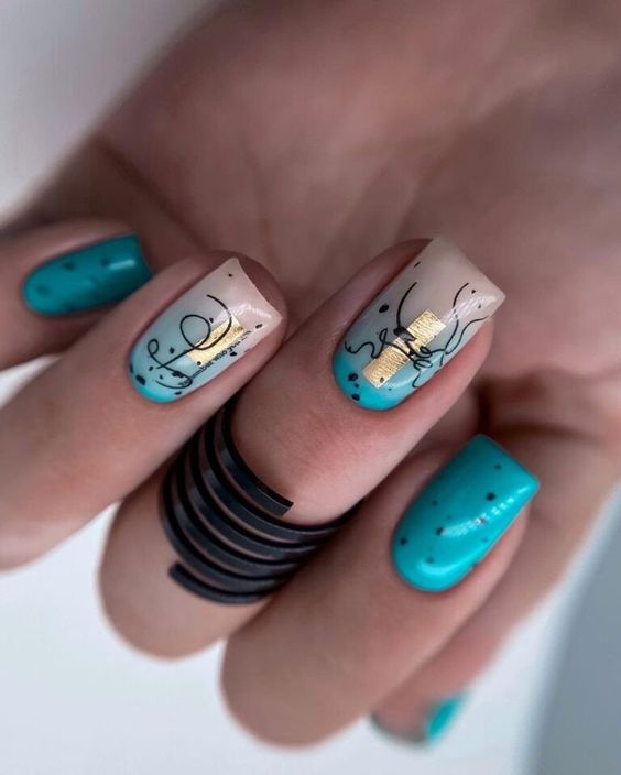 Square nail designs 2025 embrace the chic and timeless appeal: embracing elegance and creativity in every tip