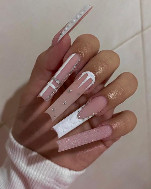 Rose Winter Nails 2025-2025: 17 beautiful ideas