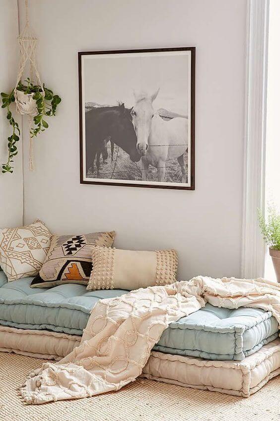 Crazy DIY Bed Frame Ideas You Can Make Easily At Home - 73