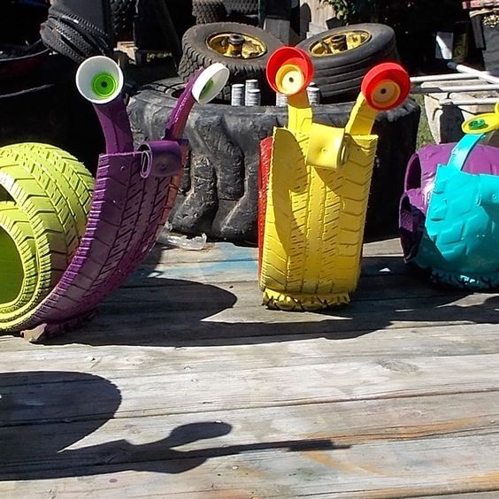 23 Cute Shaped-Animal and Kid-Friendly Projects That Made Out Of Old Tires - 157