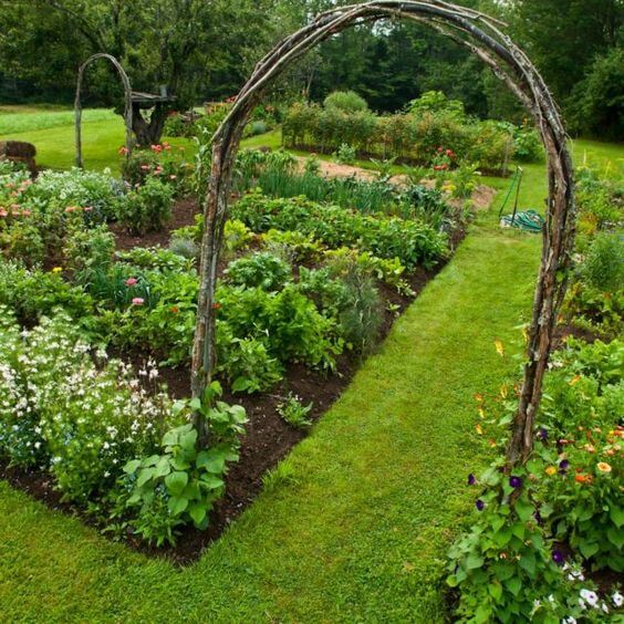 36 Rustic Garden Gates Made With Branches - 277