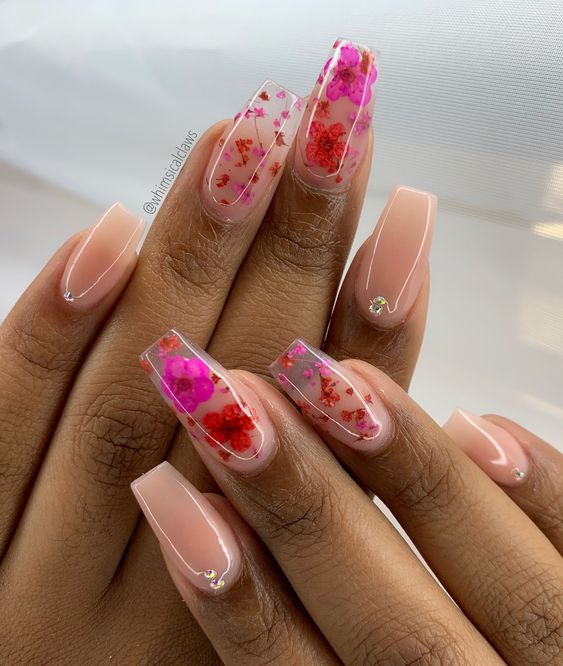 Rose Winter Nails 2025-2025: 17 beautiful ideas