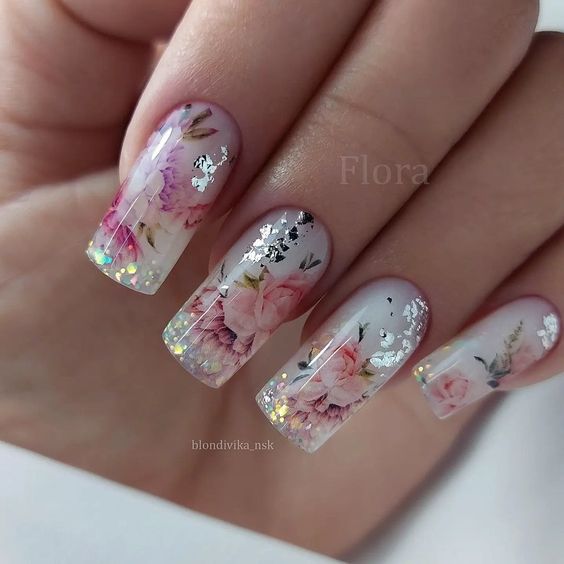Rose Winter Nails 2025-2025: 17 beautiful ideas