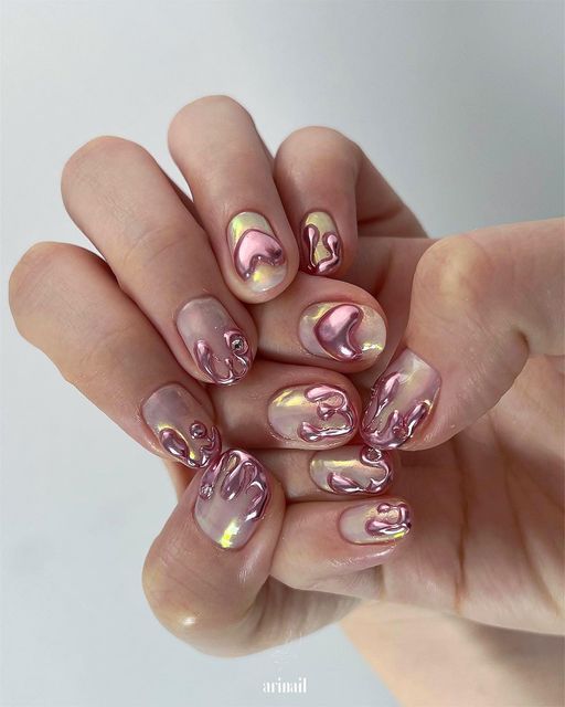 Rose Winter Nails 2025-2025: 17 beautiful ideas