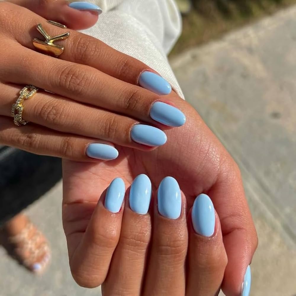 Best 26+ light blue almond nails you must try this year