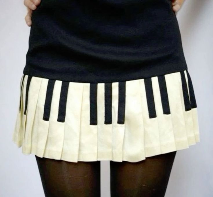 Best 24+ piano skirt