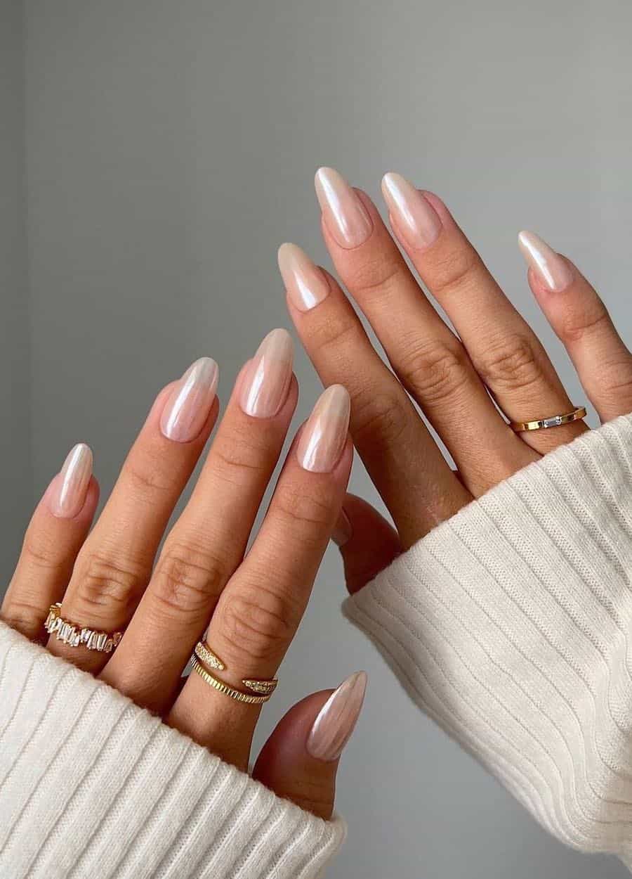 Cream ombre chrome nails