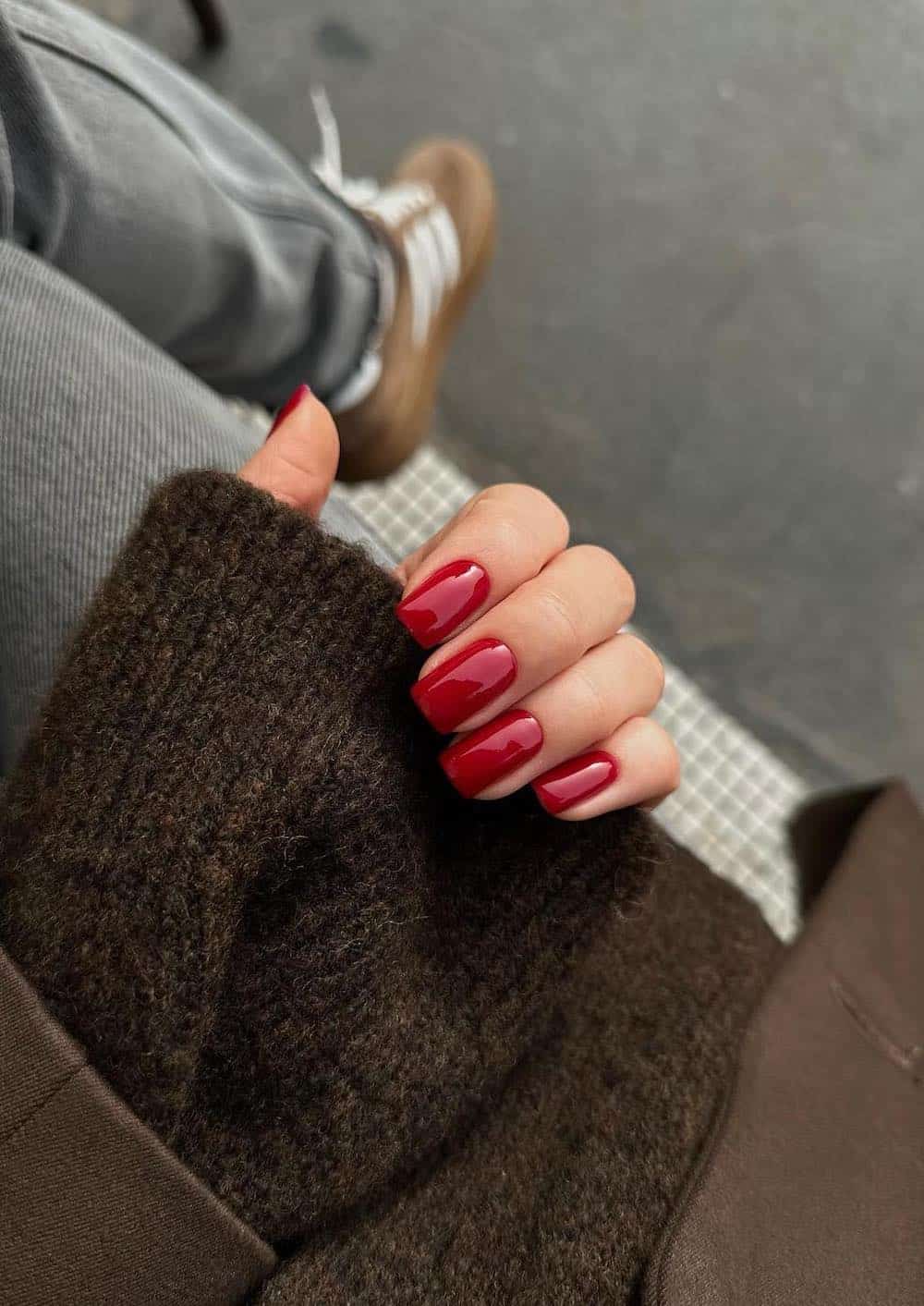 Short red nails