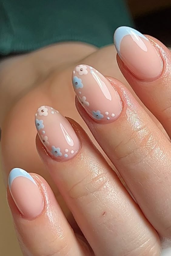 9. Refreshing Spring Florals on Short Almond Nails