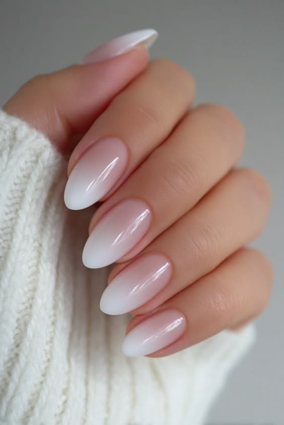 1. Soft Gradient Elegance for Short Almond Nails