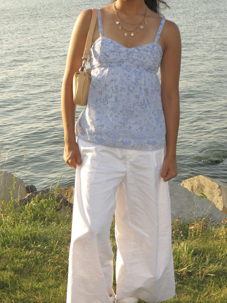 Effortless Coastal Grandma Summer Chic